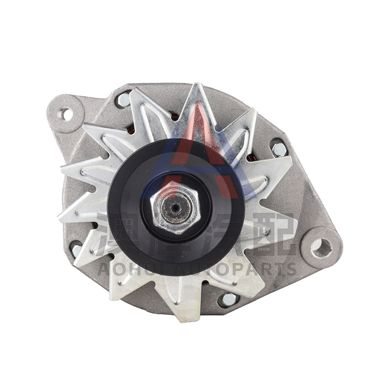 RENAULT Car Alternator Assembly 0986037321 12V 70A 1S