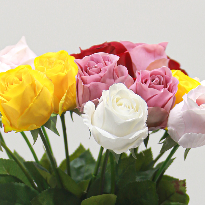Real Touch Moisturizing Bulgarian Rose