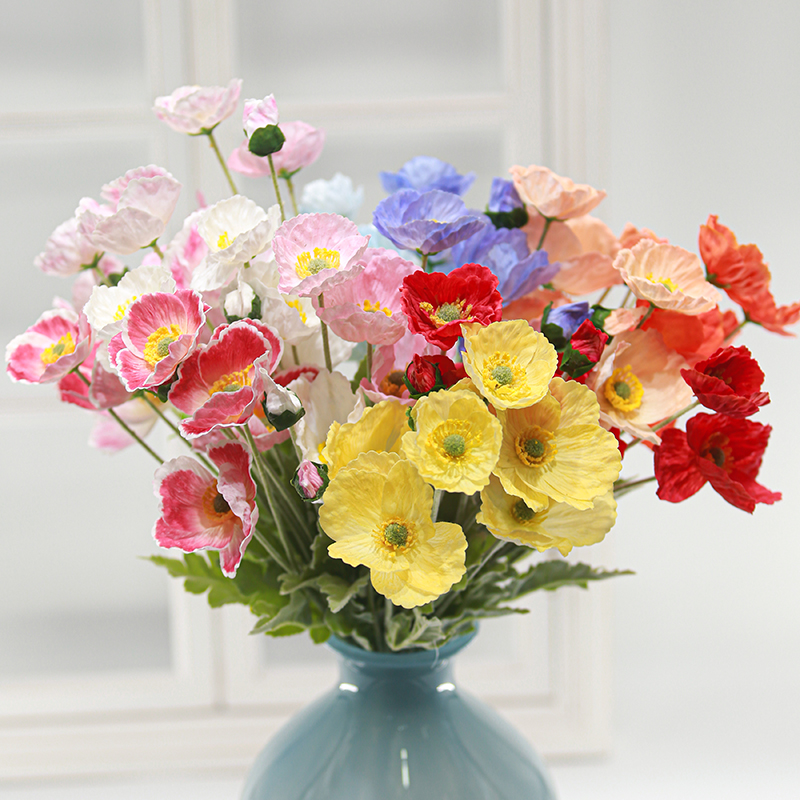 Real-Touch Moisturizing Poppy